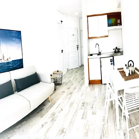 Vistas View Apartment Los Cristianos (Tenerife)